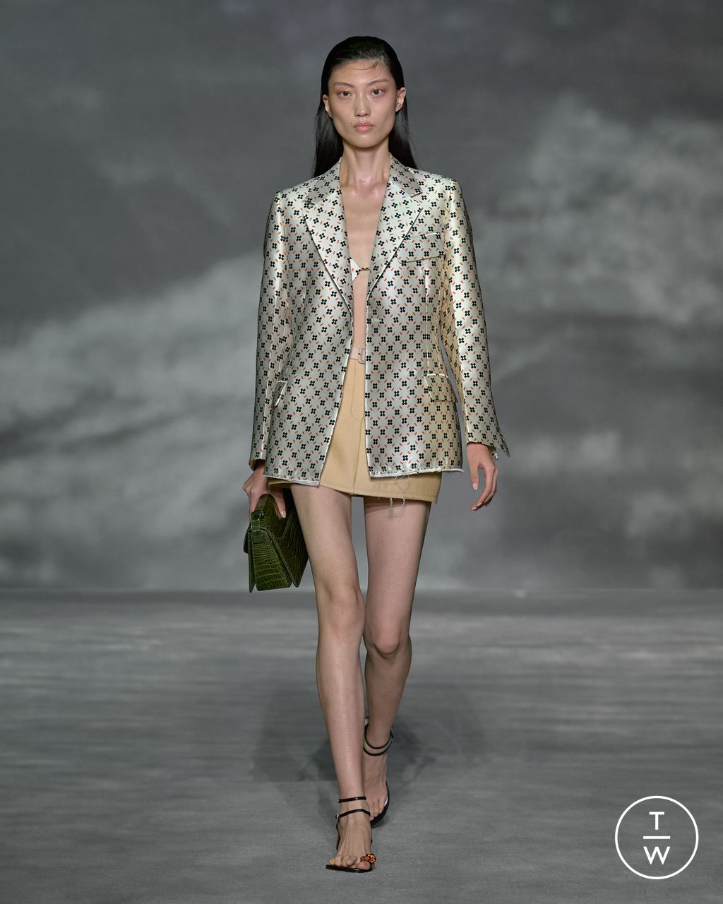 Fashion Week Paris Spring/Summer 2023 look 8 from the Lanvin collection 女装