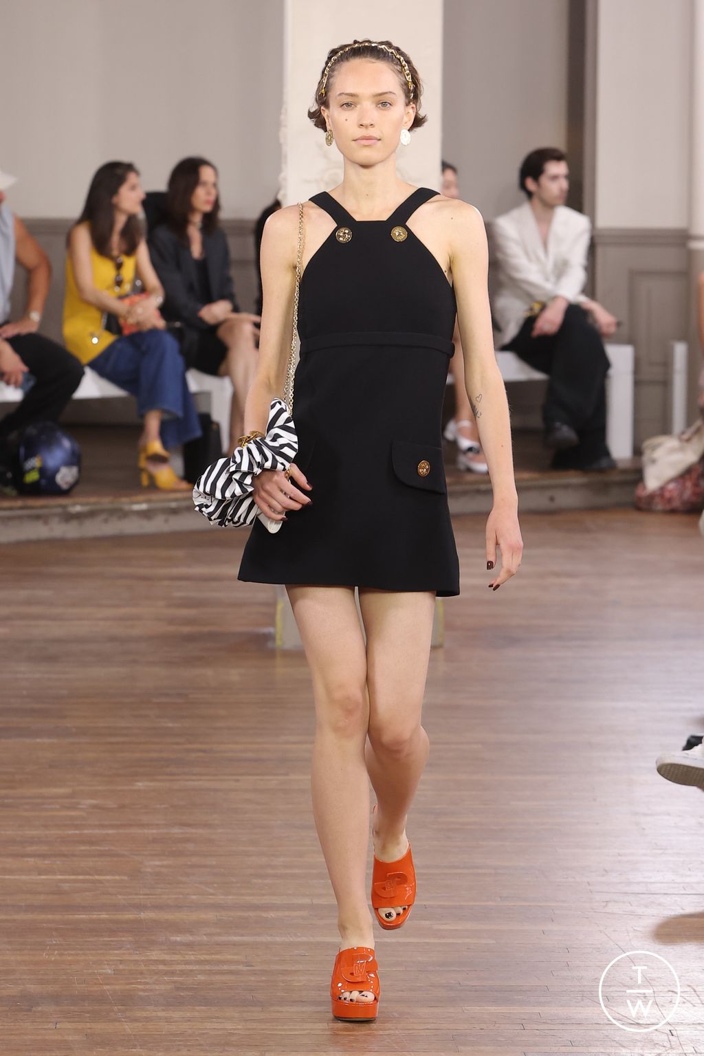 Fashion Week Paris Spring/Summer 2024 look 8 from the Patou collection womenswear