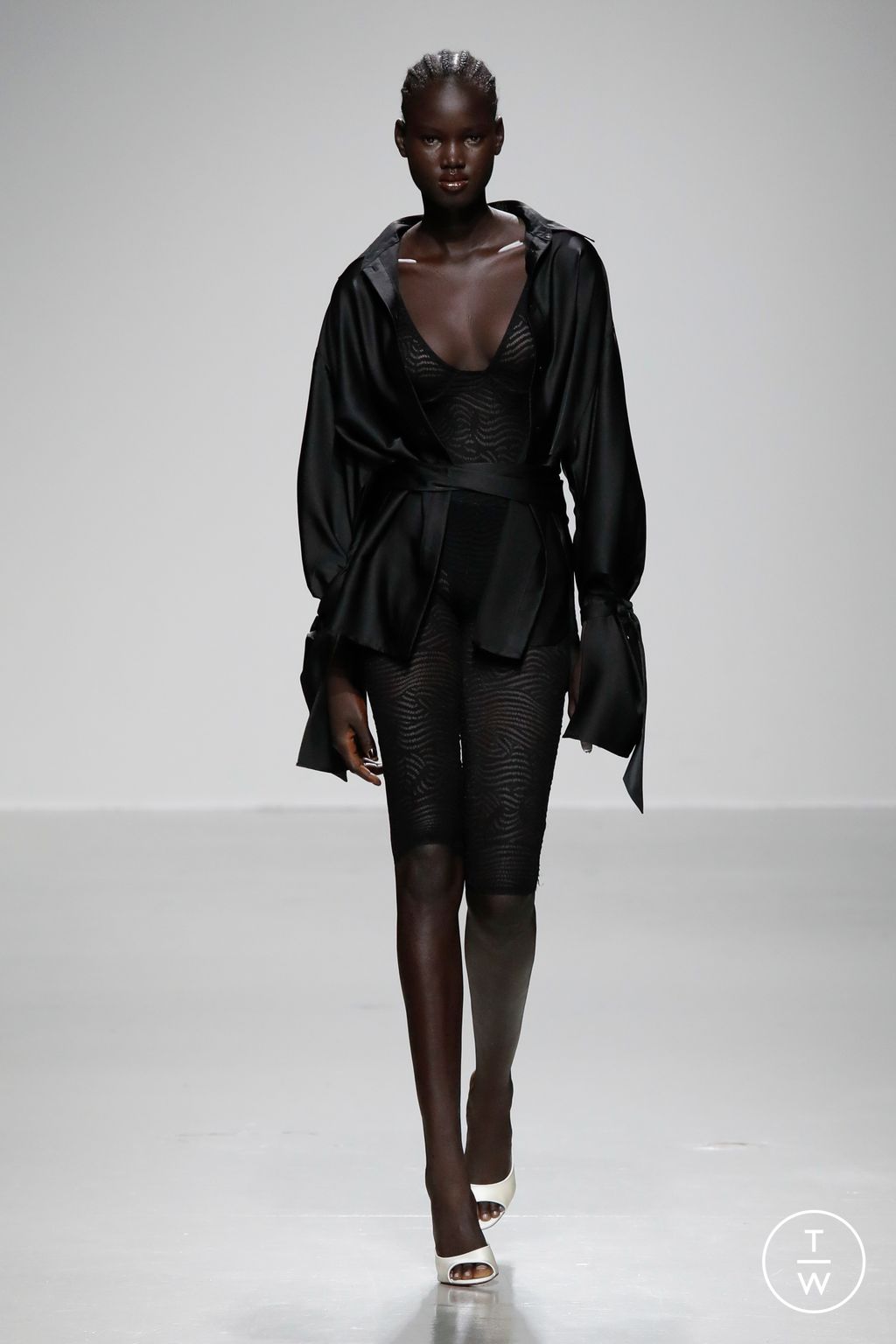 Fashion Week Paris Spring/Summer 2024 look 8 from the Atlein collection womenswear