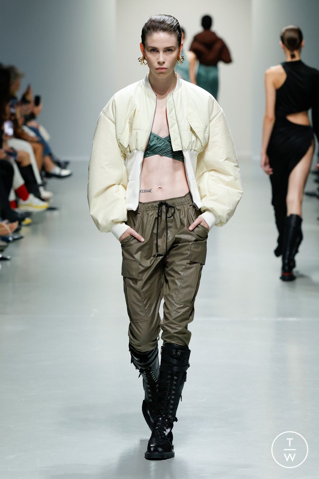 Fashion Week Paris Spring/Summer 2025 look 8 from the Atlein collection womenswear