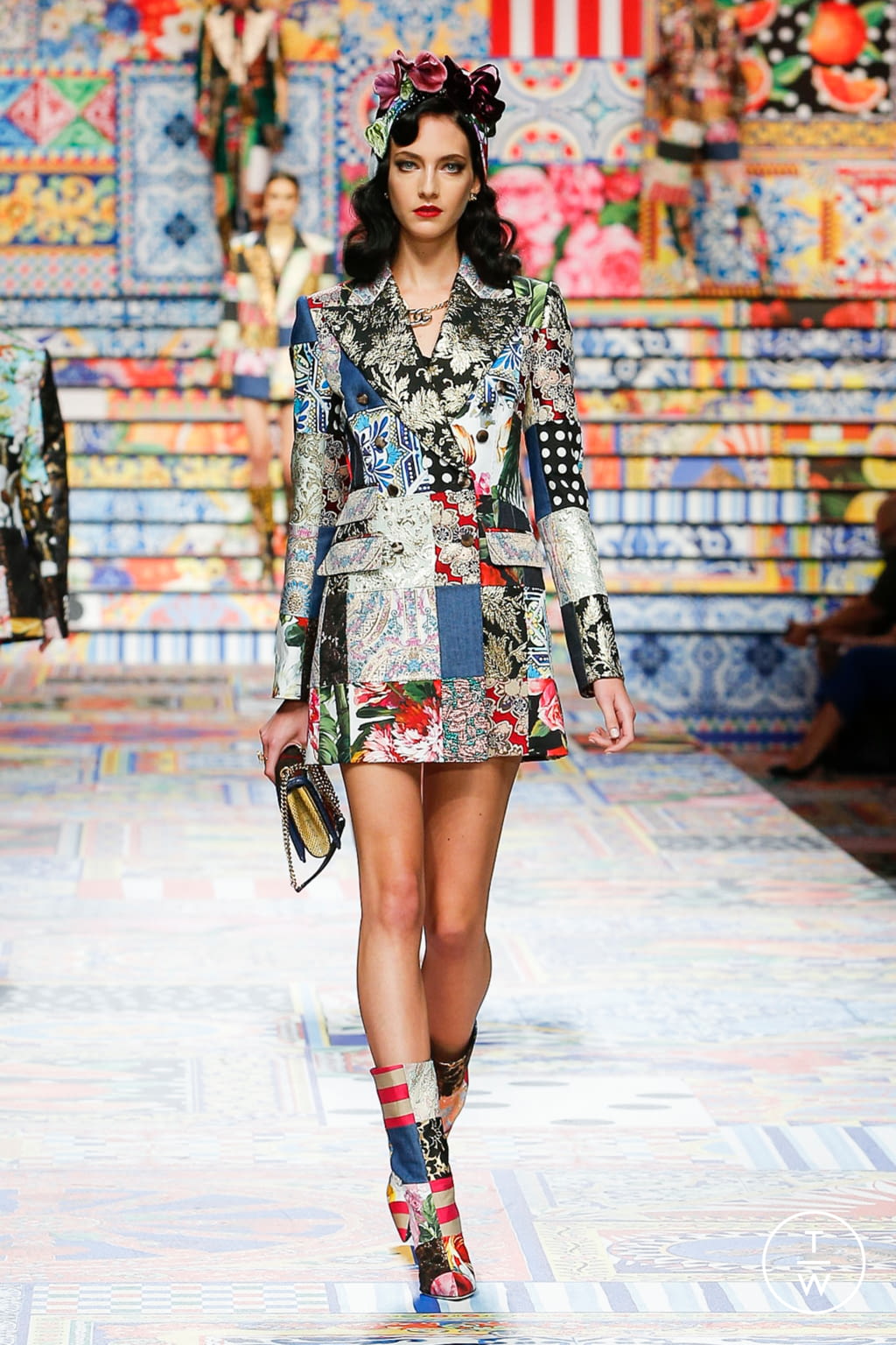 Fashion Week Milan Spring/Summer 2021 look 8 from the Dolce & Gabbana collection 女装