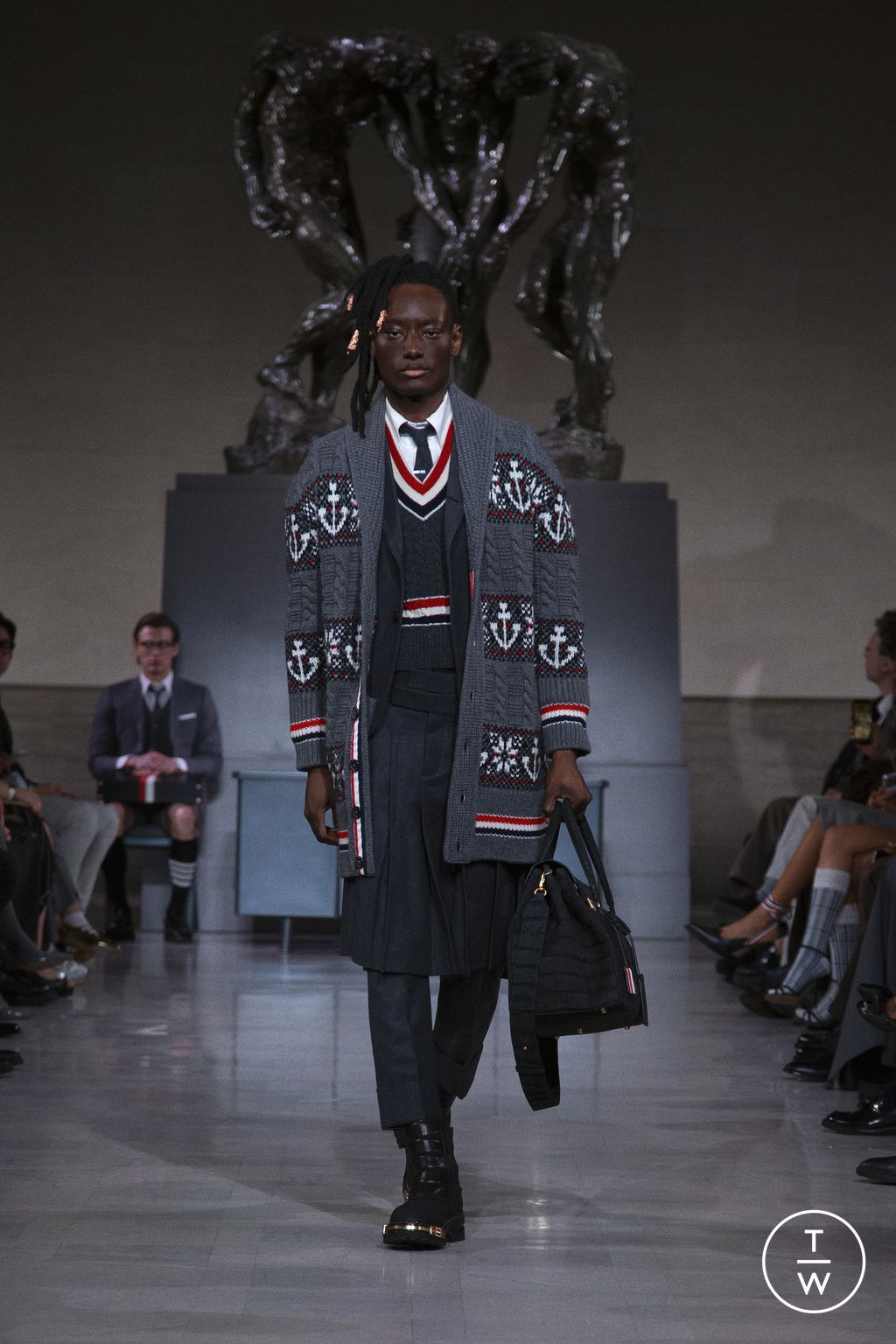 Fashion Week New York Fall/Winter 2026 look 8 de la collection Thom Browne womenswear