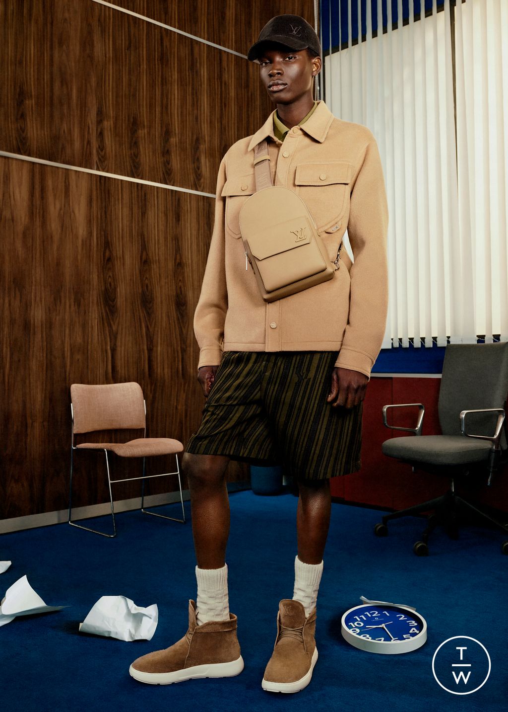 Fashion Week Paris Pre-Fall 2024 look 74 from the Louis Vuitton collection menswear