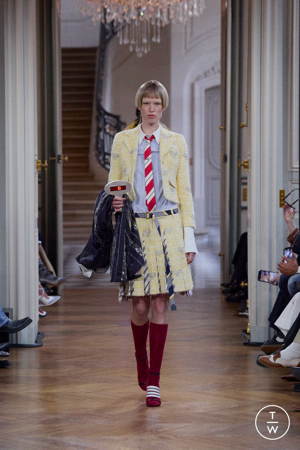 Fashion Week Paris Spring/Summer 2026 look 9 from the Thom Browne collection 女装