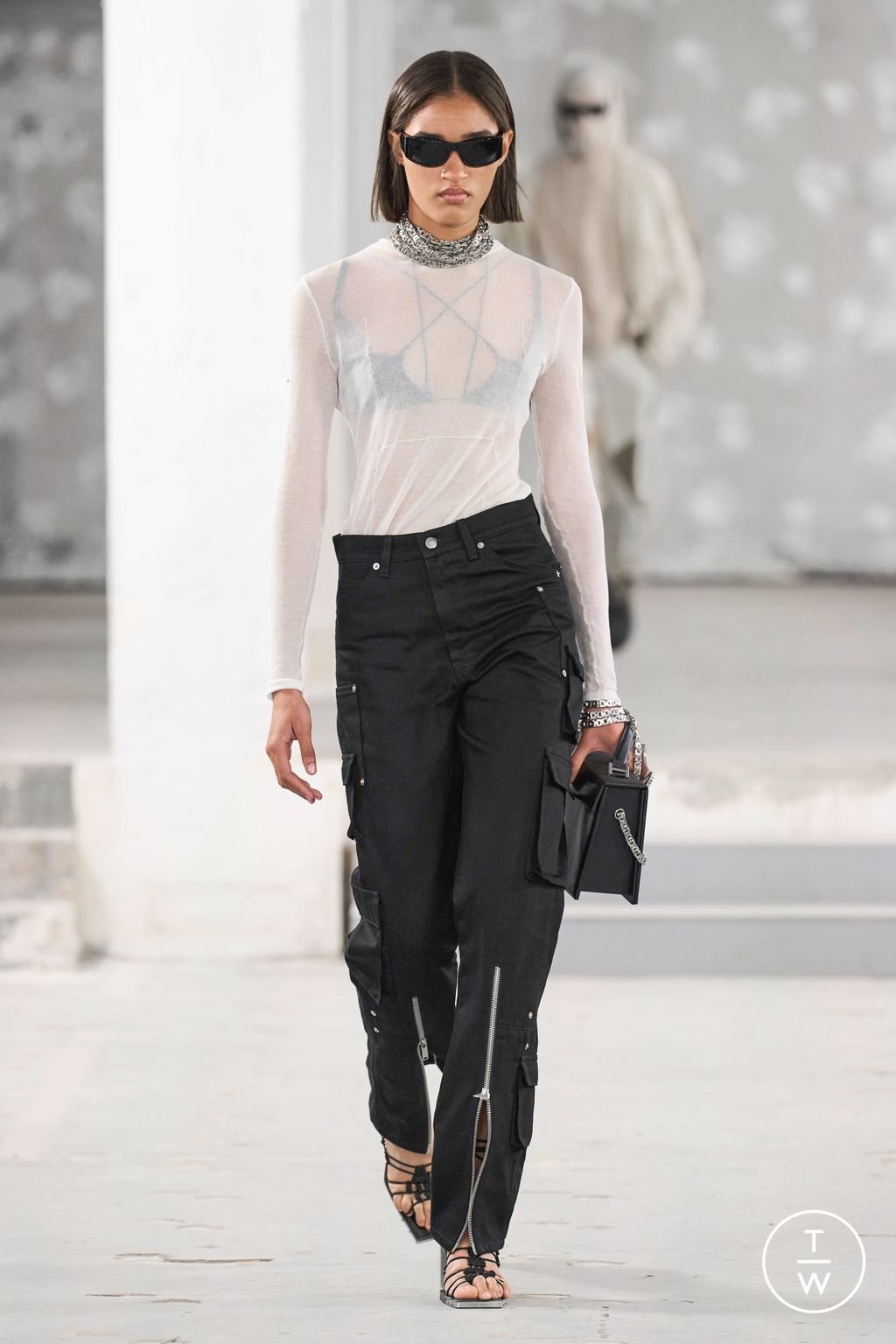 Fashion Week Paris Spring/Summer 2023 look 10 from the Heliot Emil collection womenswear