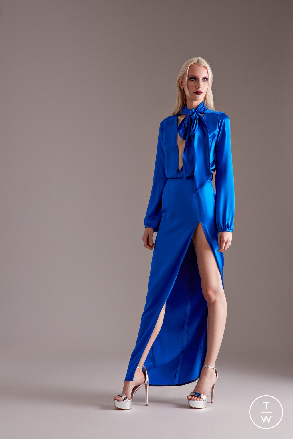 Fashion Week New York Resort 2023 look 10 from the Frederick Anderson collection womenswear