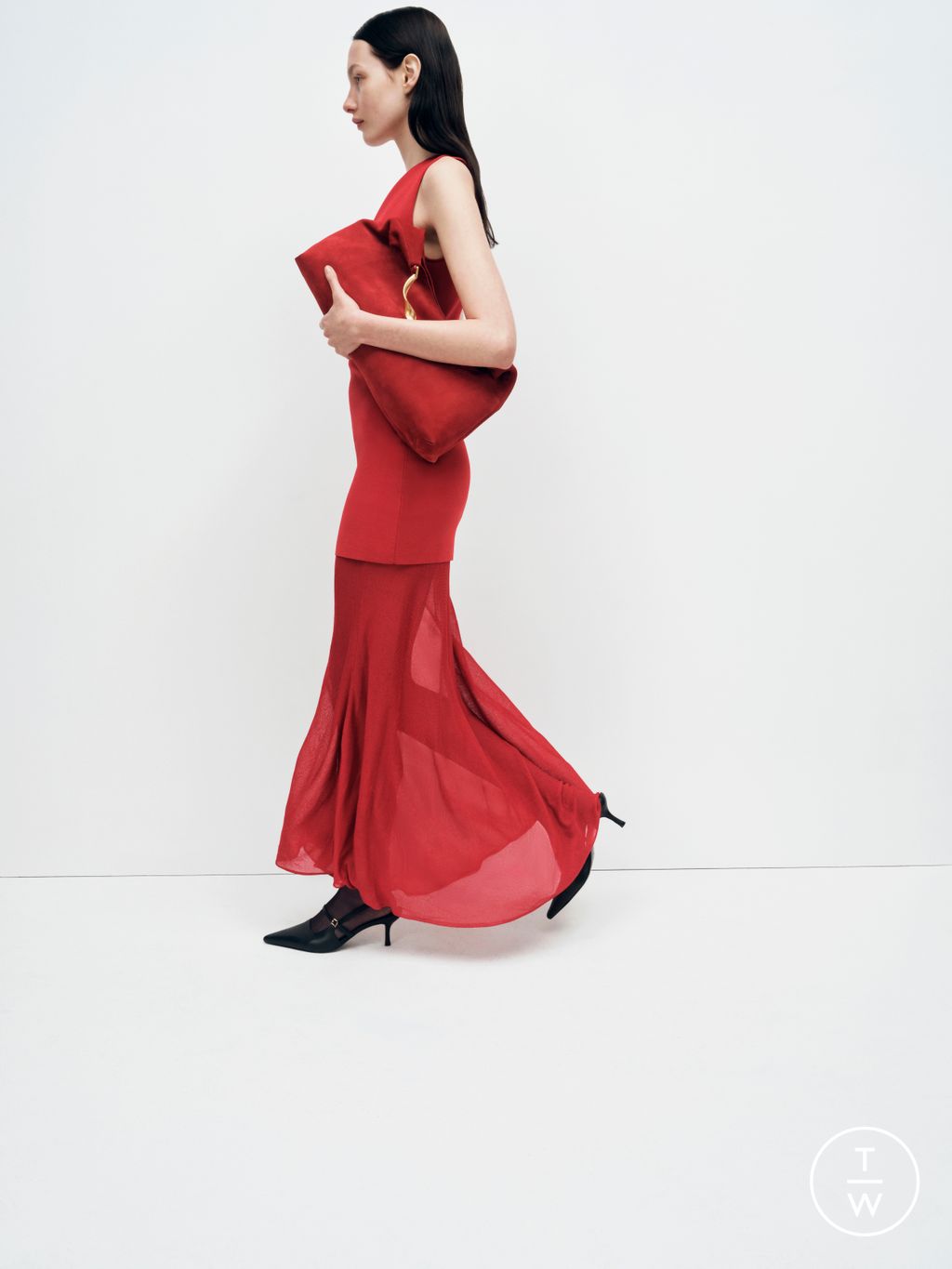 Fashion Week New York Pre-Fall 2025 look 11 from the Simkhai collection womenswear