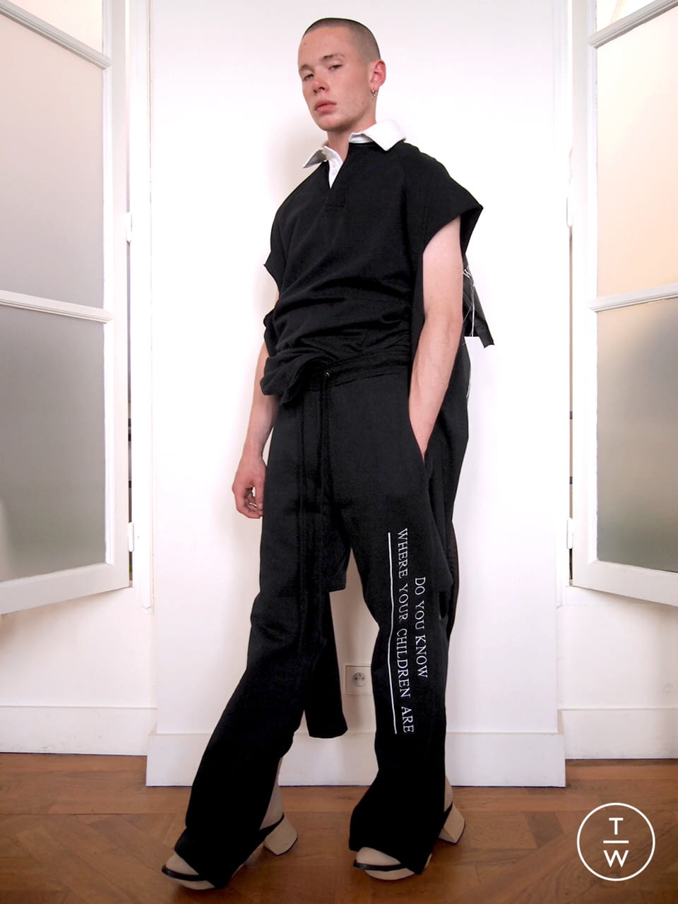 Fashion Week Paris Spring/Summer 2017 look 11 from the Hood by Air collection menswear