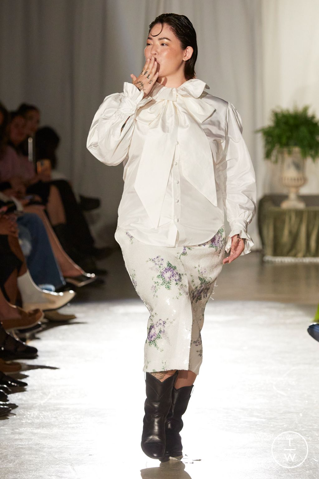 Fashion Week New York Spring/Summer 2024 look 11 from the Tanner Fletcher collection 女装