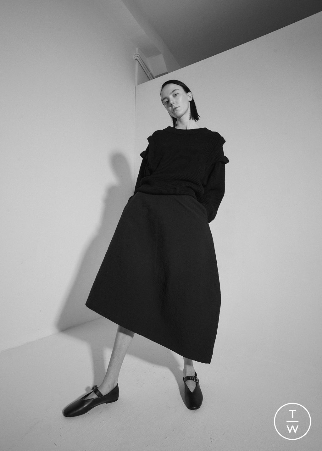 Fashion Week Paris Pre-Fall 2023 look 19 from the Dawei collection womenswear