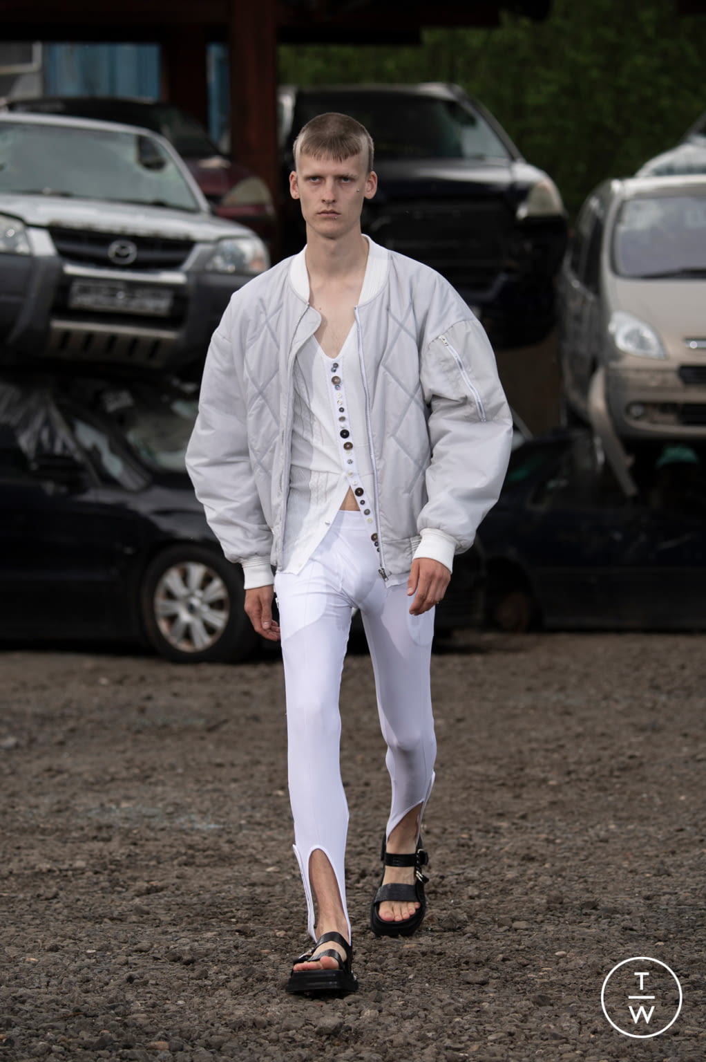 Fashion Week London Spring/Summer 2022 look 11 from the Jordanluca collection menswear