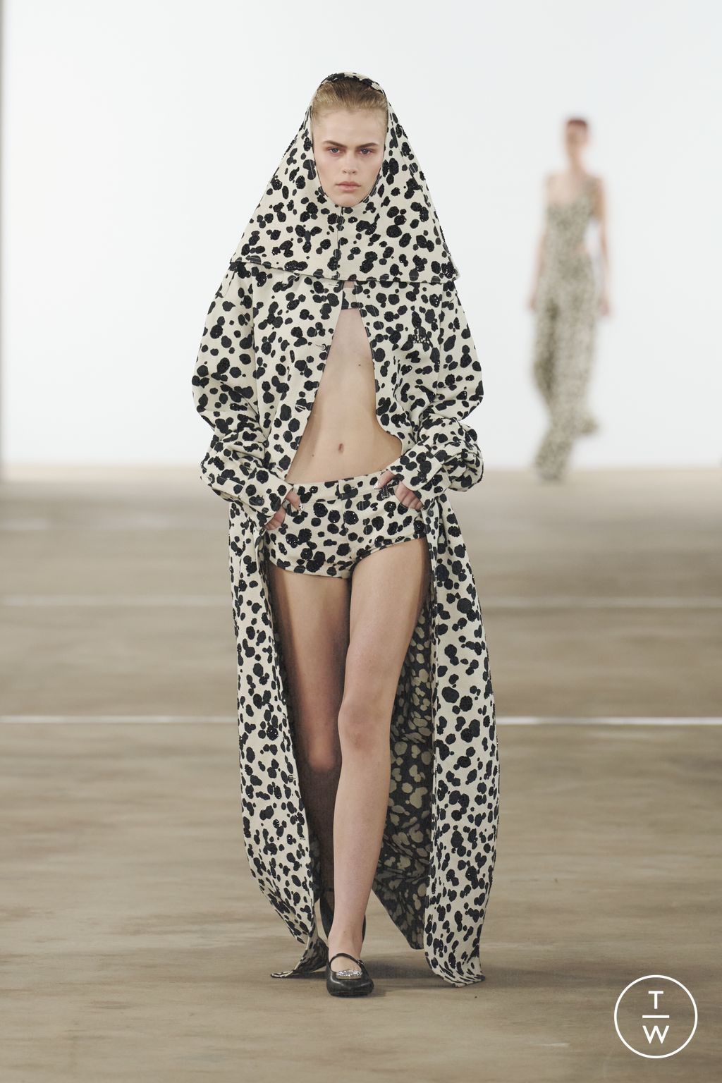 Fashion Week New York Spring/Summer 2024 look 11 from the Area collection womenswear