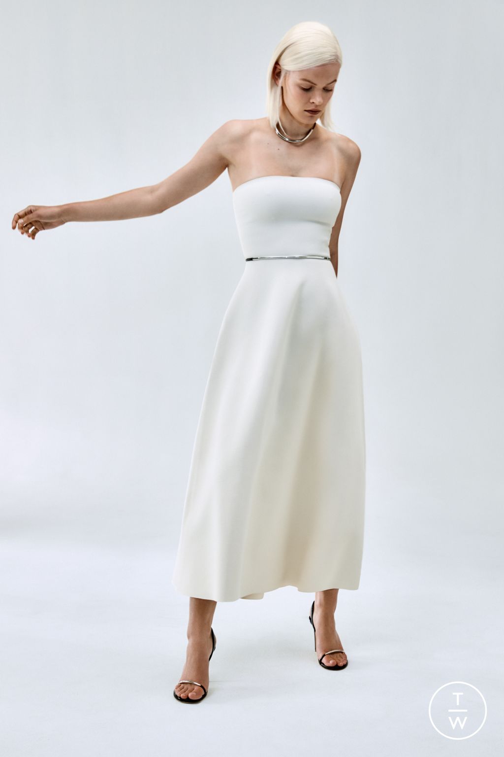 Fashion Week New York Resort 2024 look 11 de la collection Brandon Maxwell womenswear