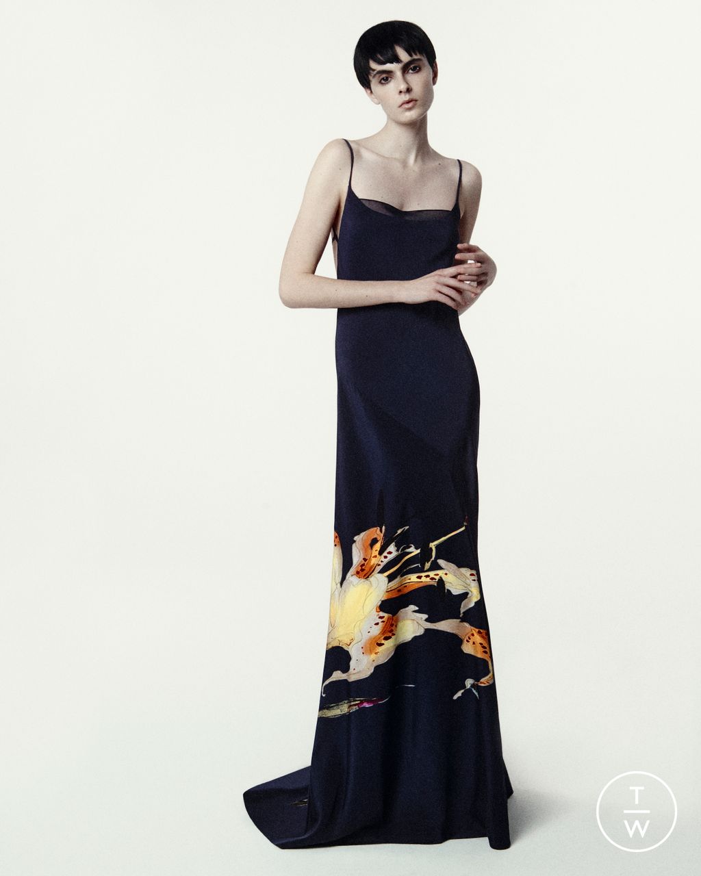 Fashion Week New York Pre-Fall 2023 look 11 from the Jason Wu collection womenswear