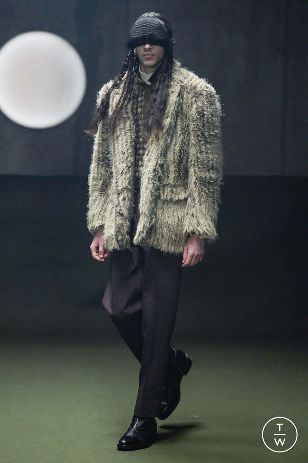 Fashion Week Paris Fall/Winter 2021 look 12 from the Namacheko collection menswear