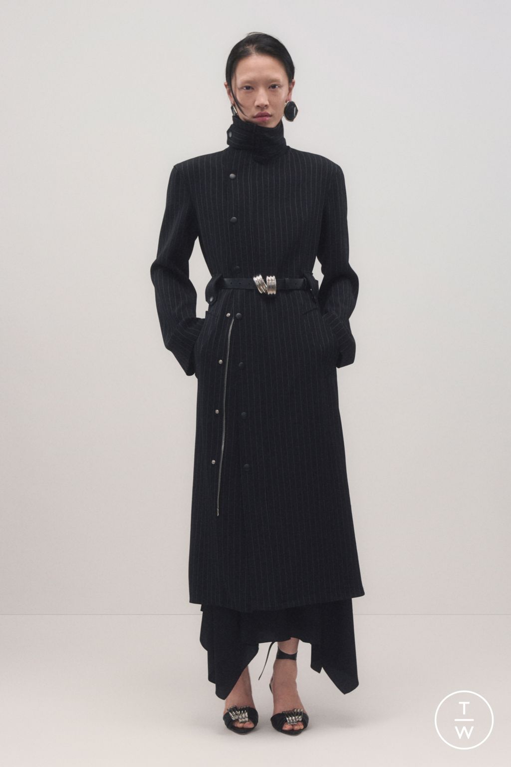 Fashion Week New York Pre-Fall 2025 look 12 de la collection Brandon Maxwell womenswear