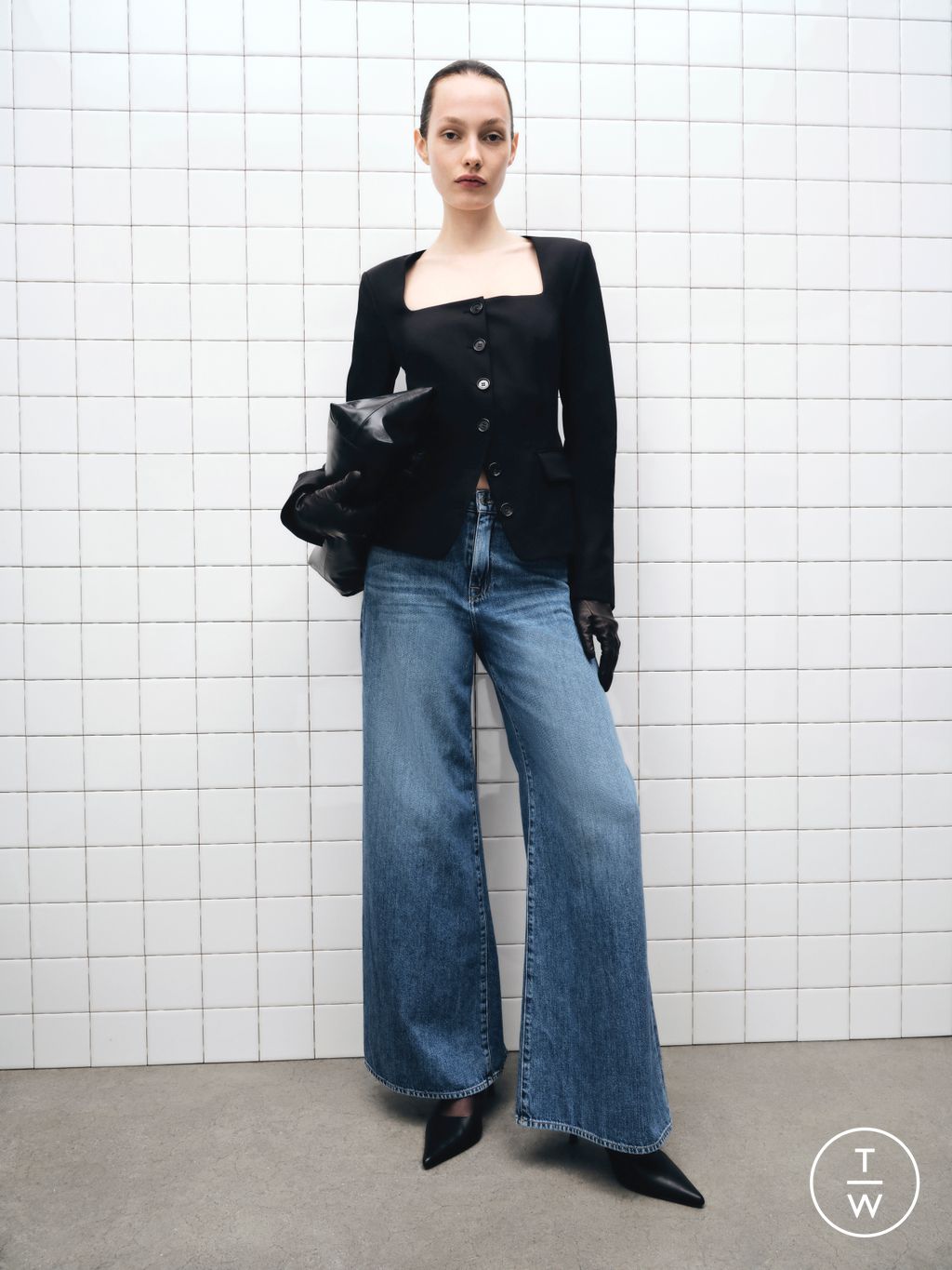 Fashion Week New York Pre-Fall 2025 look 12 from the Simkhai collection womenswear