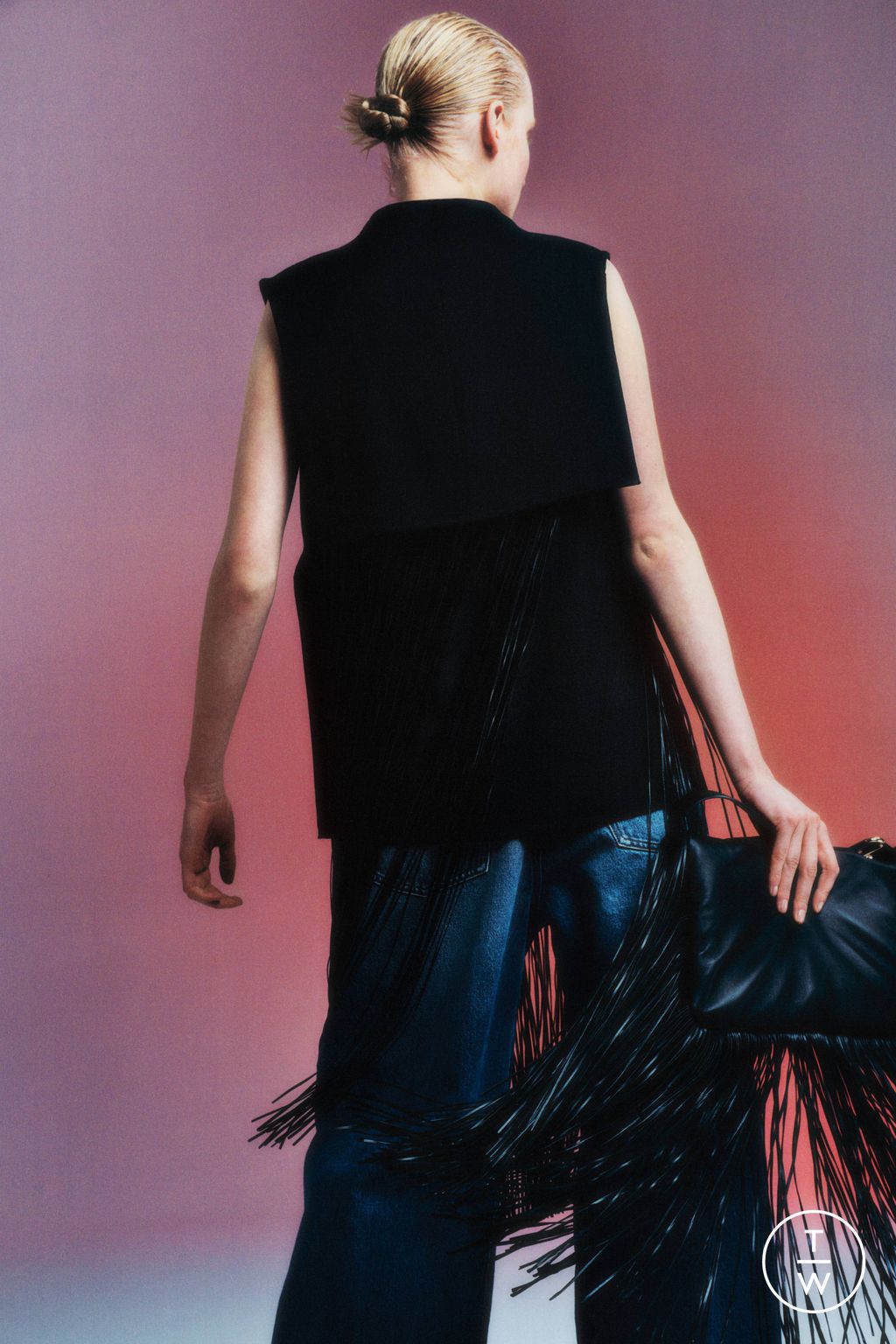 Fashion Week Milan Pre-Fall 2025 look 20 from the Sportmax collection womenswear