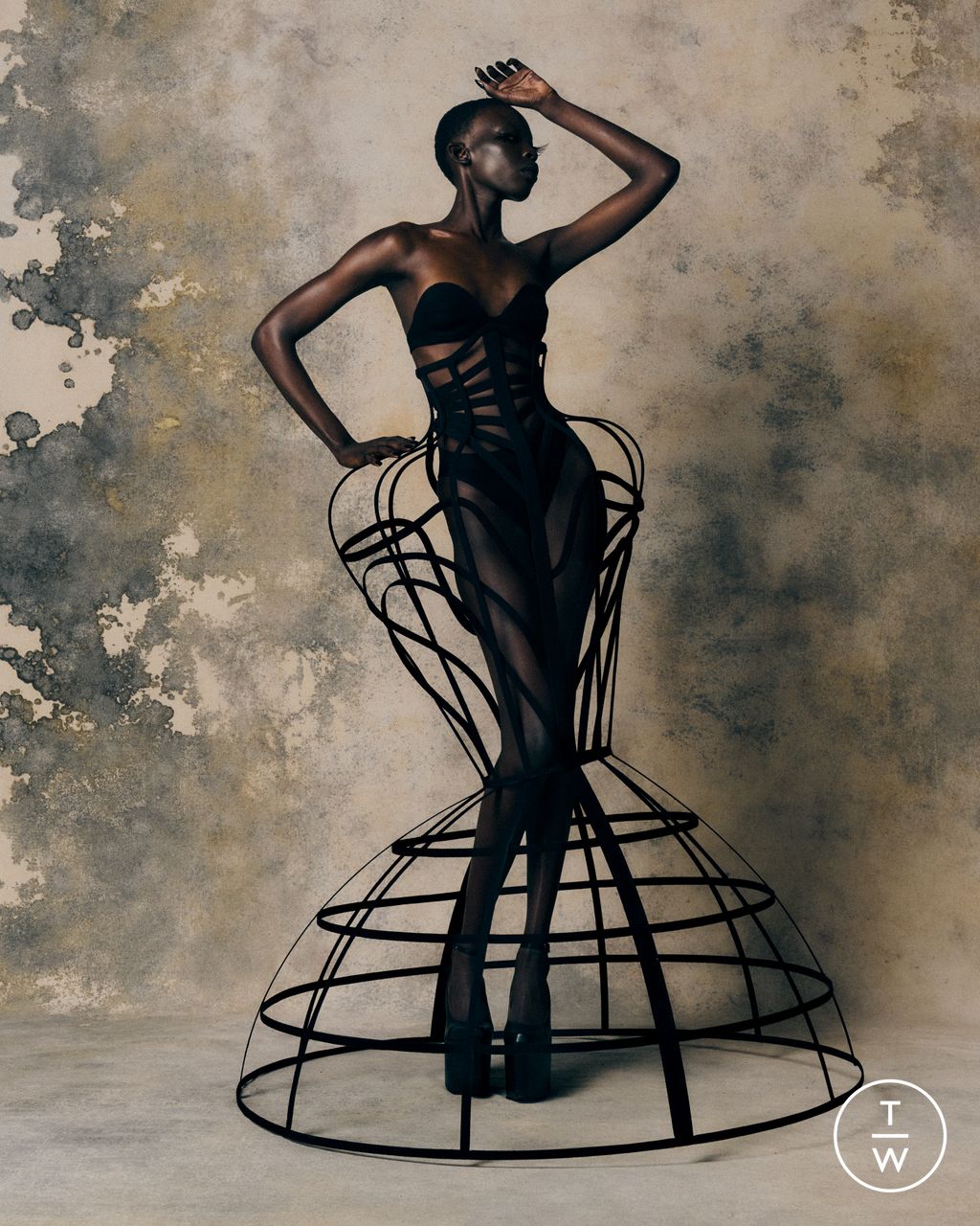 Fashion Week London Fall/Winter 2025 look 13 from the Harris Reed collection womenswear