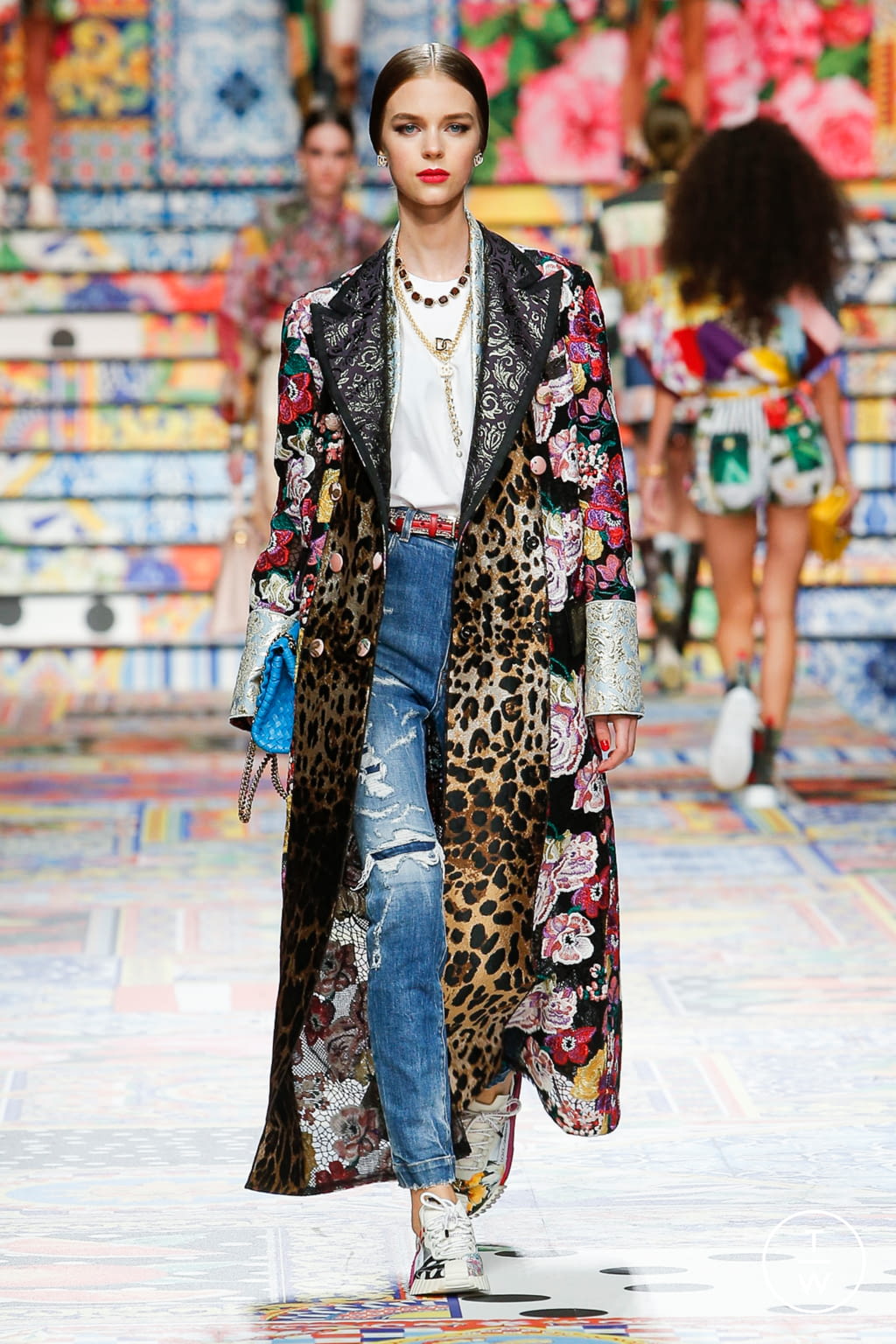 Fashion Week Milan Spring/Summer 2021 look 13 from the Dolce & Gabbana collection womenswear