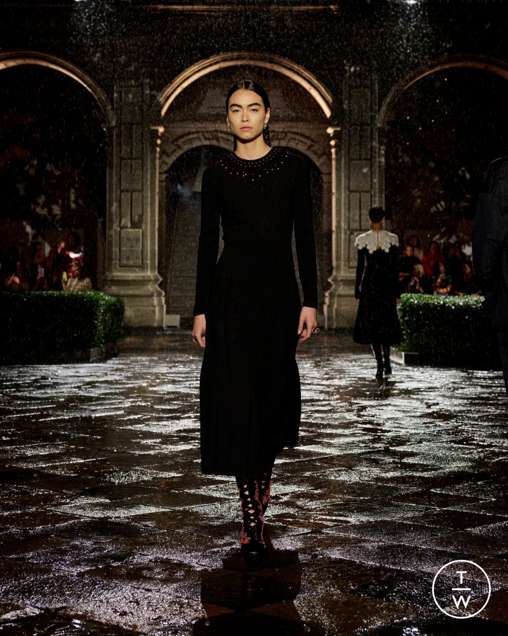 Fashion Week Paris Resort 2024 look 13 from the Christian Dior collection womenswear