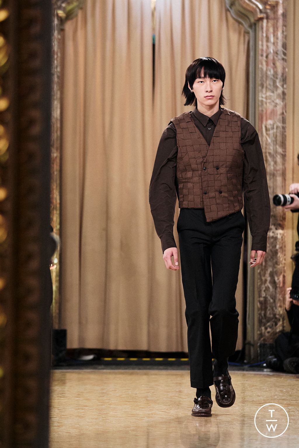 Fashion Week Milan Fall/Winter 2024 look 13 from the Tokyo James collection 女装