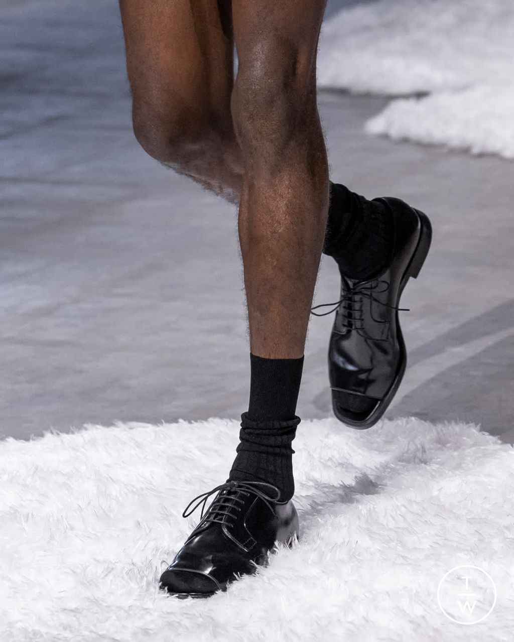 Fashion Week Milan Spring/Summer 2026 look 18 from the Prada collection menswear accessories