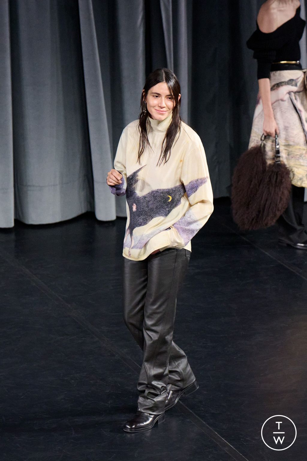 Fashion Week Paris Fall/Winter 2026 look 13 from the Lemaire collection menswear