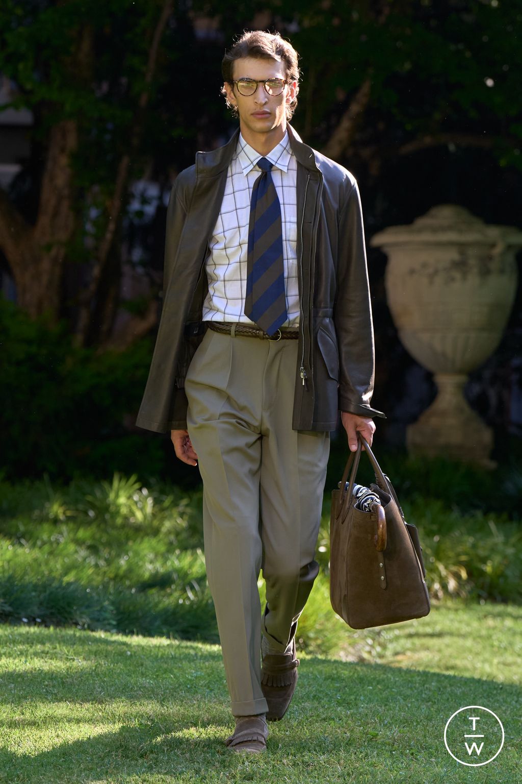 Fashion Week Milan Spring/Summer 2026 look 14 from the Dunhill collection 男装