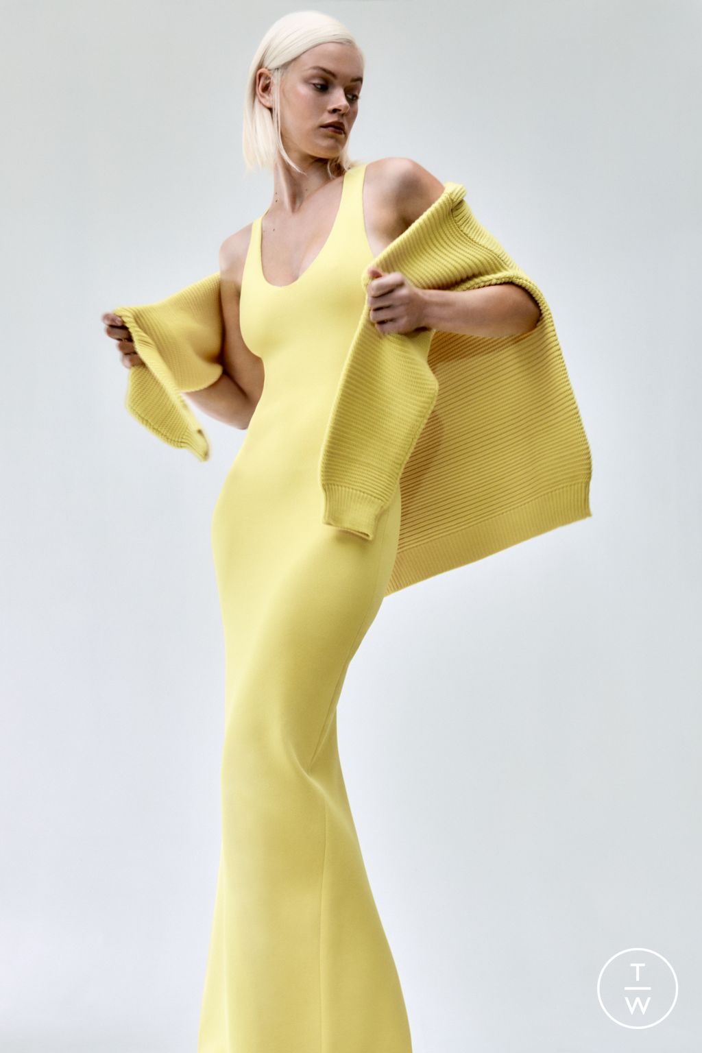 Fashion Week New York Resort 2024 look 14 from the Brandon Maxwell collection womenswear