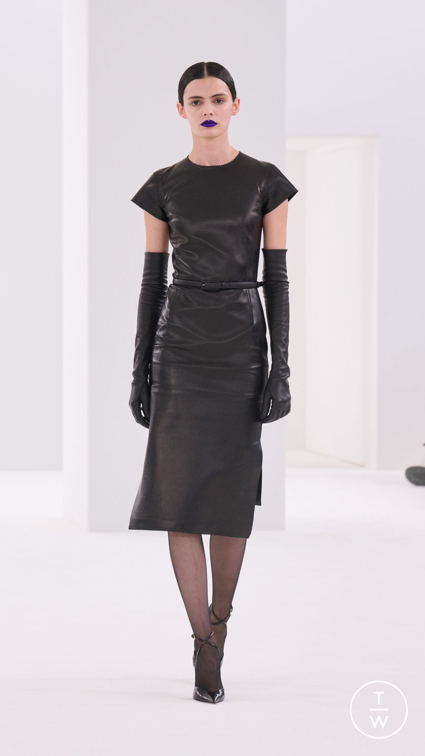 Fashion Week Paris Fall/Winter 2026 look 13 de la collection Tom Ford womenswear