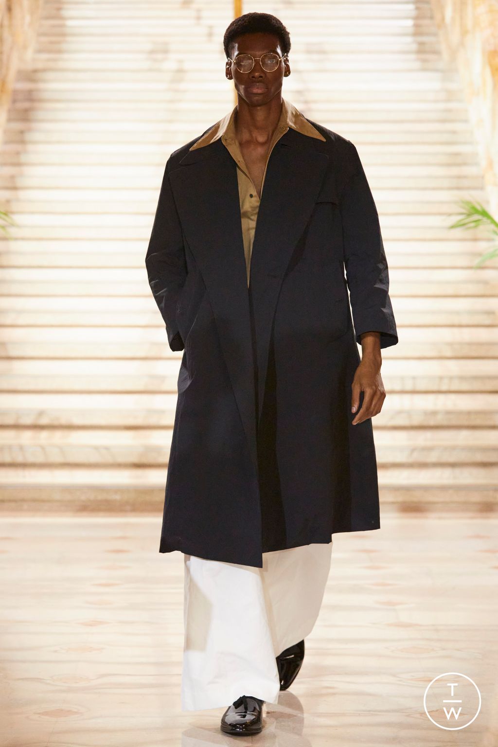 Fashion Week New York Spring/Summer 2024 look 14 from the Willy Chavarria collection menswear