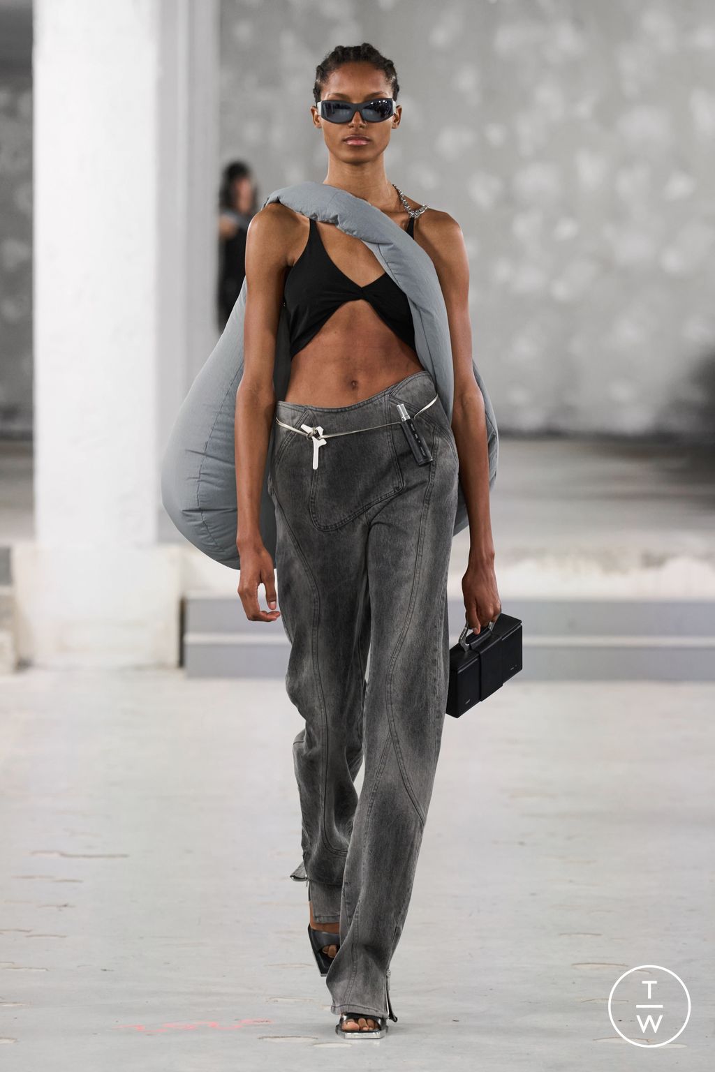 Fashion Week Paris Spring/Summer 2023 look 14 from the Heliot Emil collection womenswear
