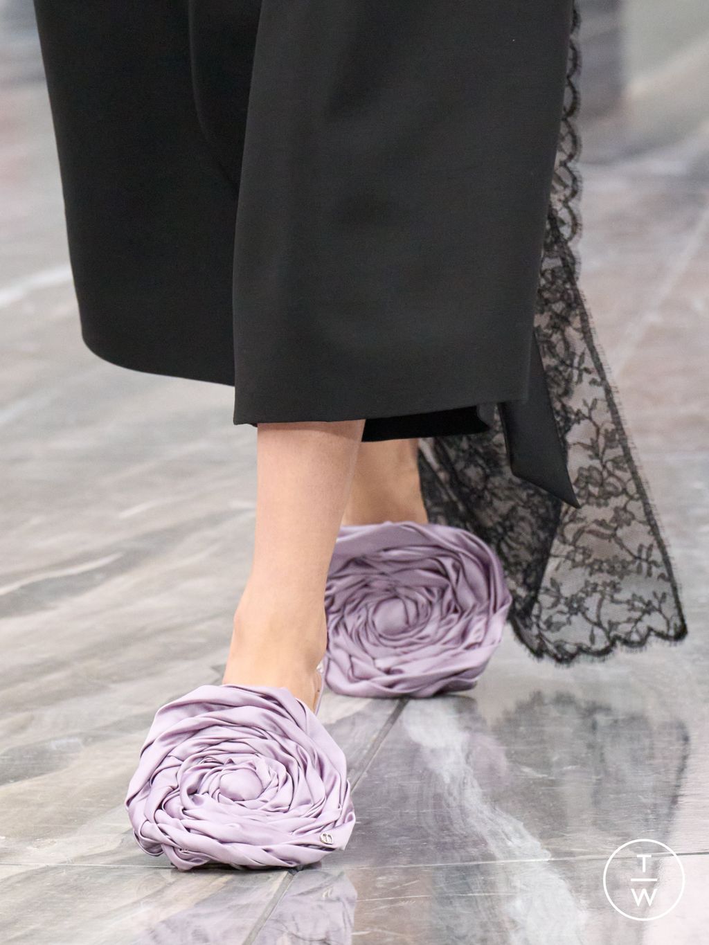 Fashion Week Paris Spring/Summer 2026 look 14 from the Dior collection 女装配饰