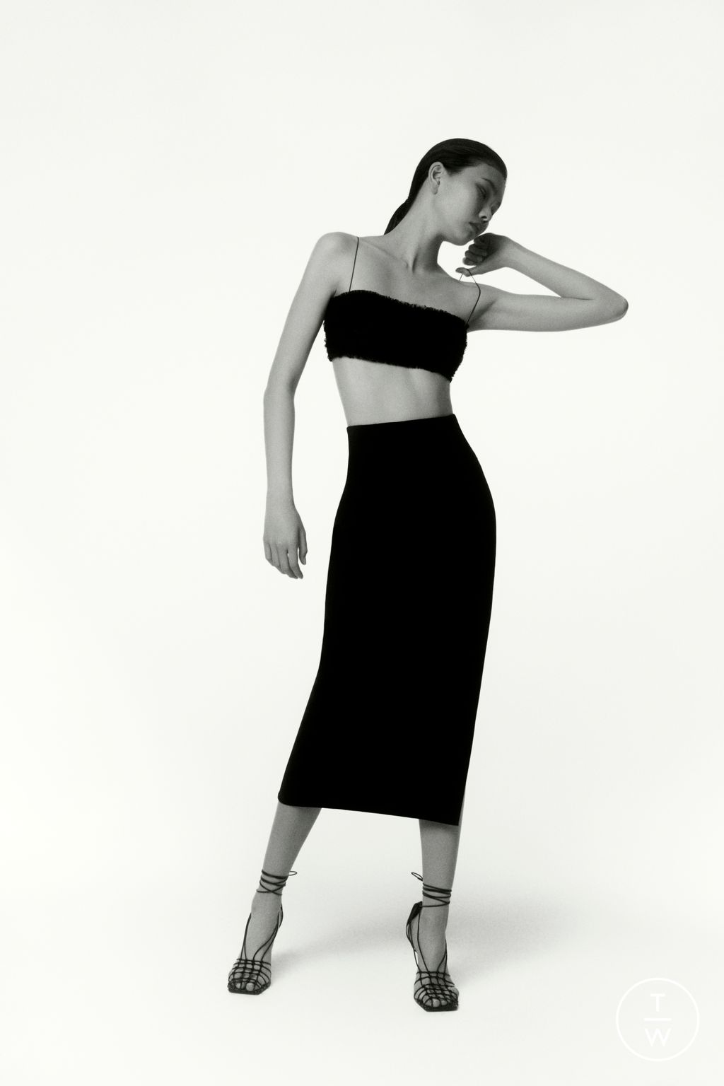Fashion Week New York Resort 2023 look 15 from the Jason Wu collection womenswear