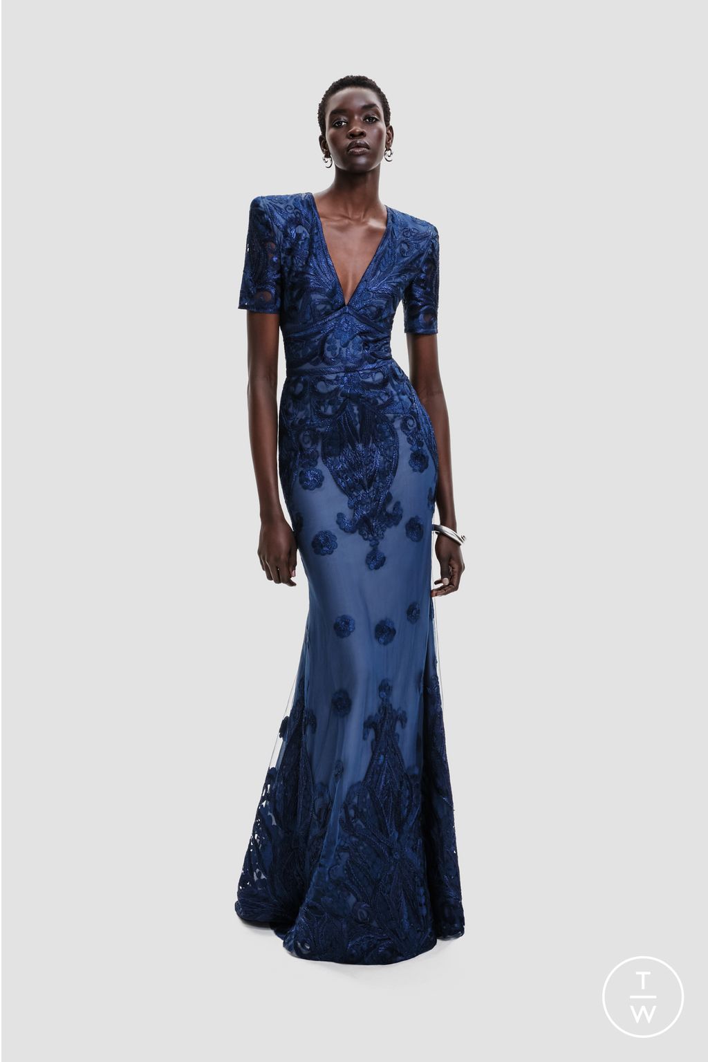 Fashion Week New York Pre-Fall 2024 look 16 from the Naeem Khan collection womenswear