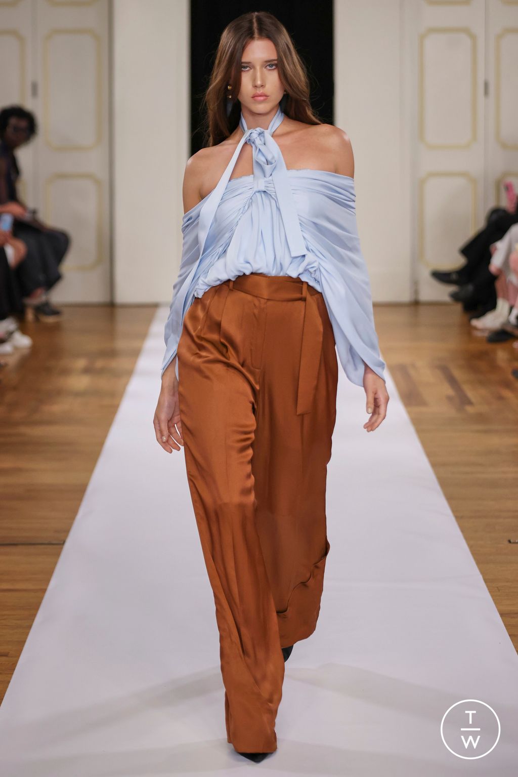 Fashion Week New York Spring/Summer 2025 look 15 from the Aiste Hong collection womenswear