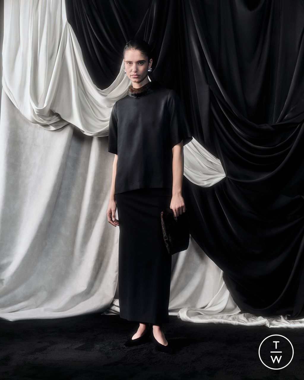 Fashion Week Paris Fall/Winter 2026 look 19 from the Loulou de Saison collection womenswear