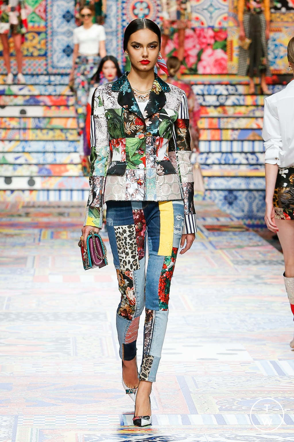 Fashion Week Milan Spring/Summer 2021 look 16 from the Dolce & Gabbana collection womenswear