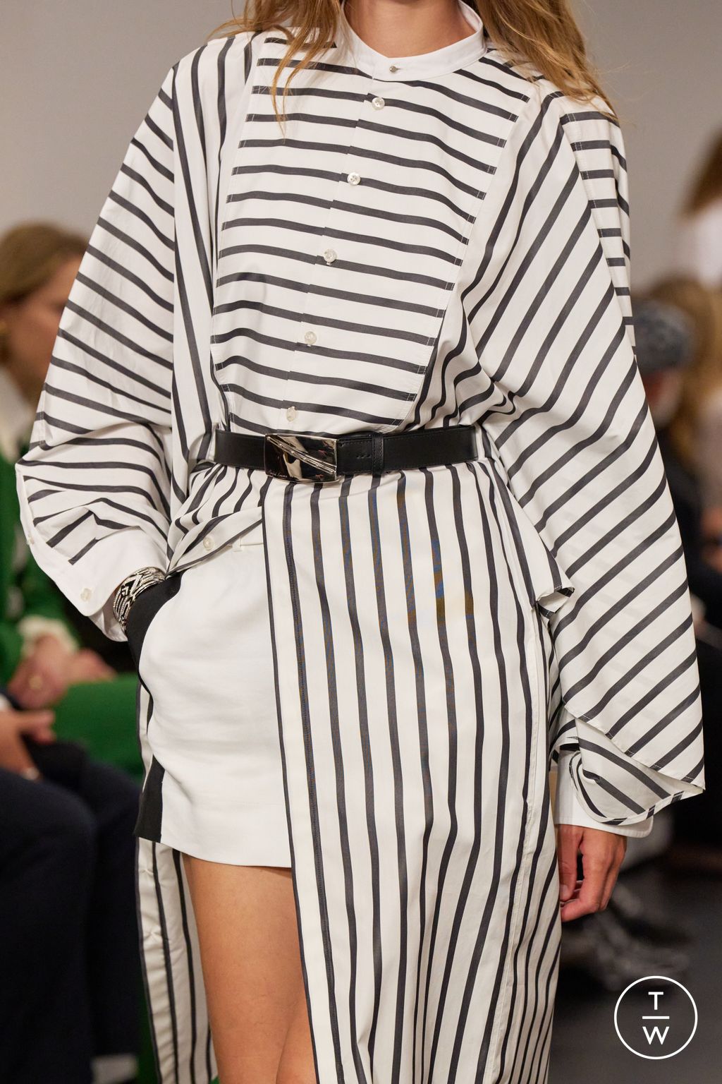 Fashion Week New York Spring/Summer 2026 look 17 from the Ralph Lauren collection womenswear accessories