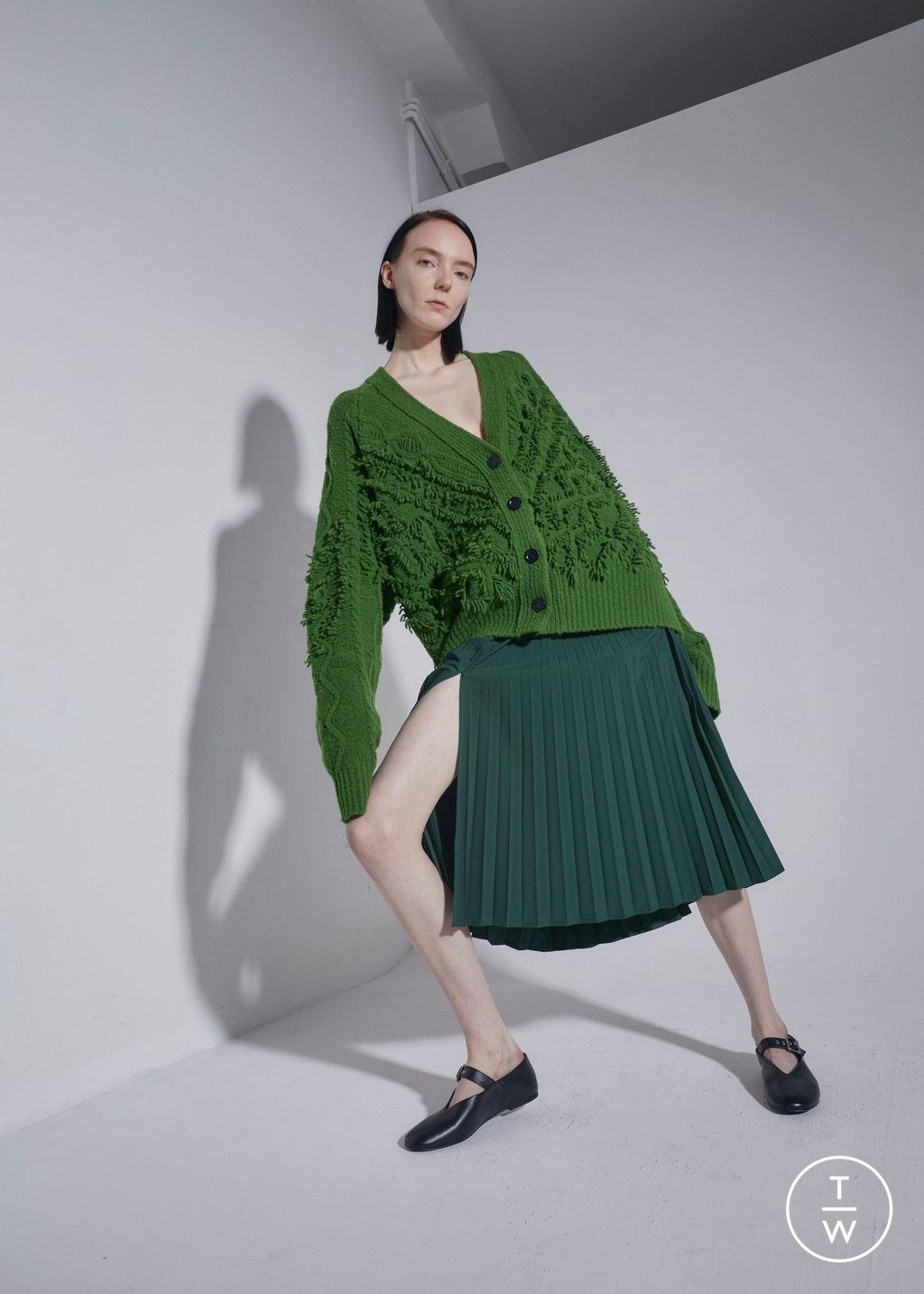 Fashion Week Paris Pre-Fall 2023 look 27 from the Dawei collection 女装