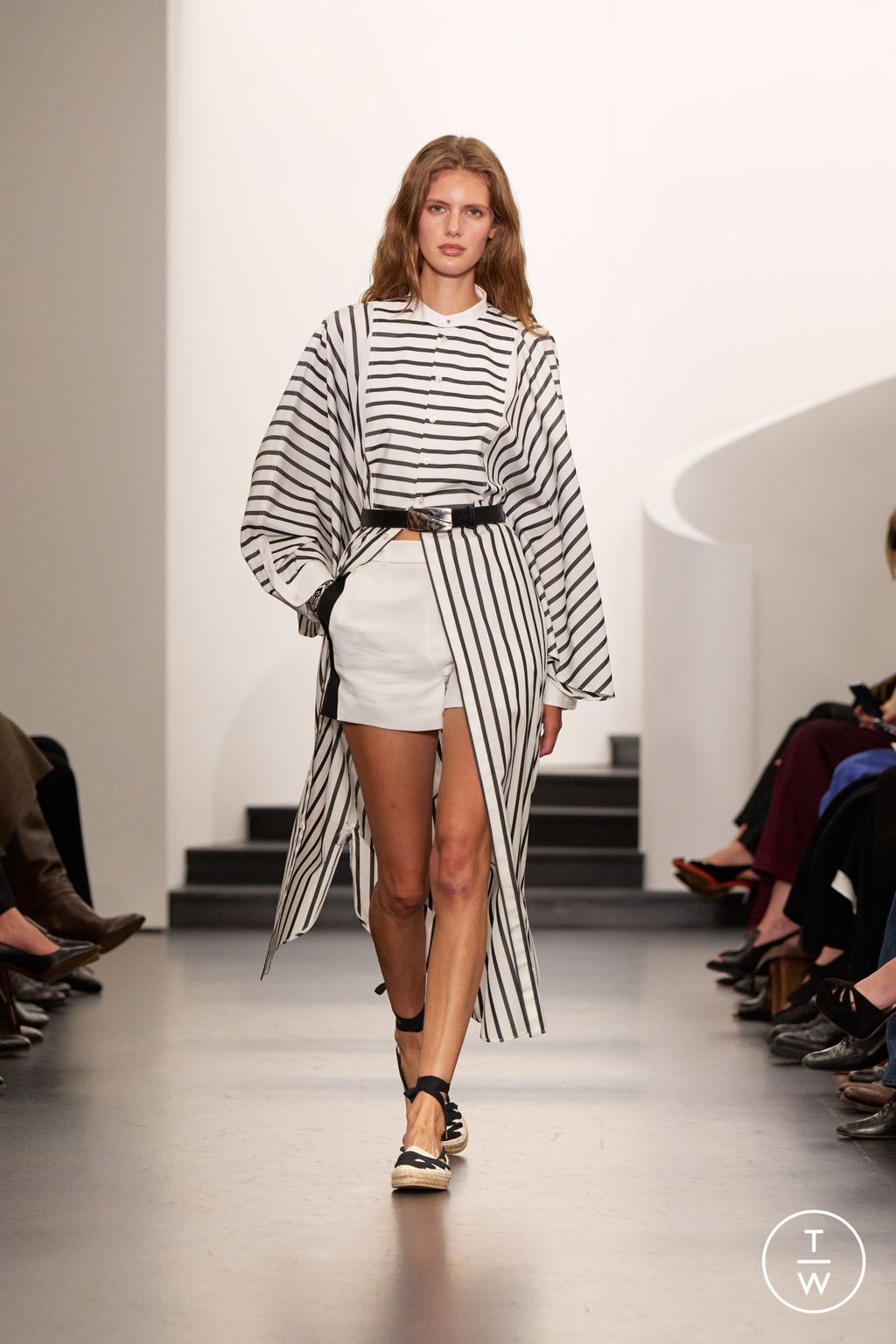 Fashion Week New York Spring/Summer 2026 look 17 from the Ralph Lauren collection womenswear