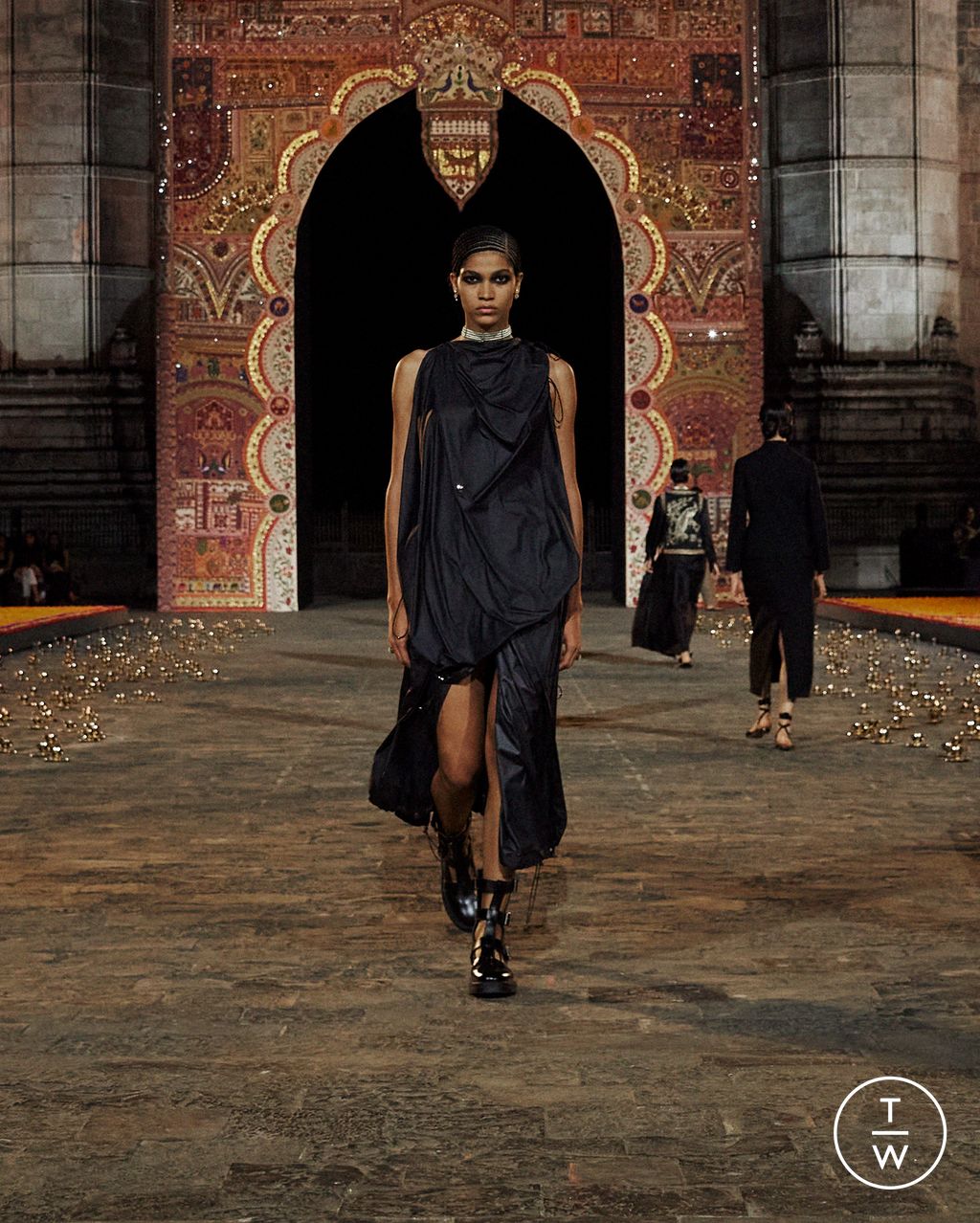 Fashion Week Paris Pre-Fall 2023 look 18 de la collection Christian Dior womenswear