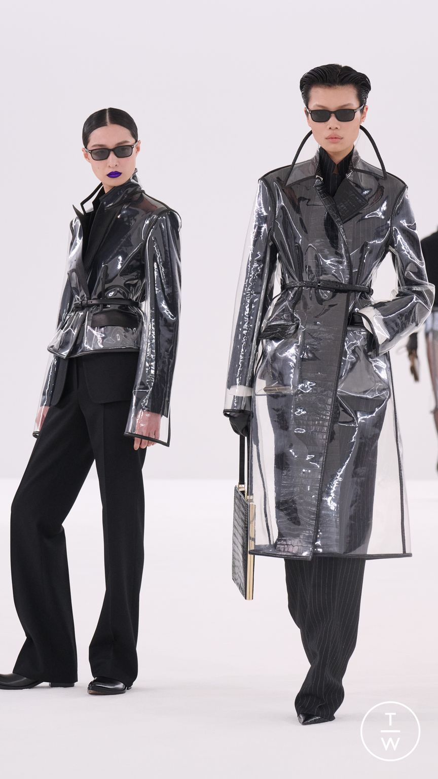 Fashion Week Paris Fall/Winter 2026 look 17 from the Tom Ford collection womenswear