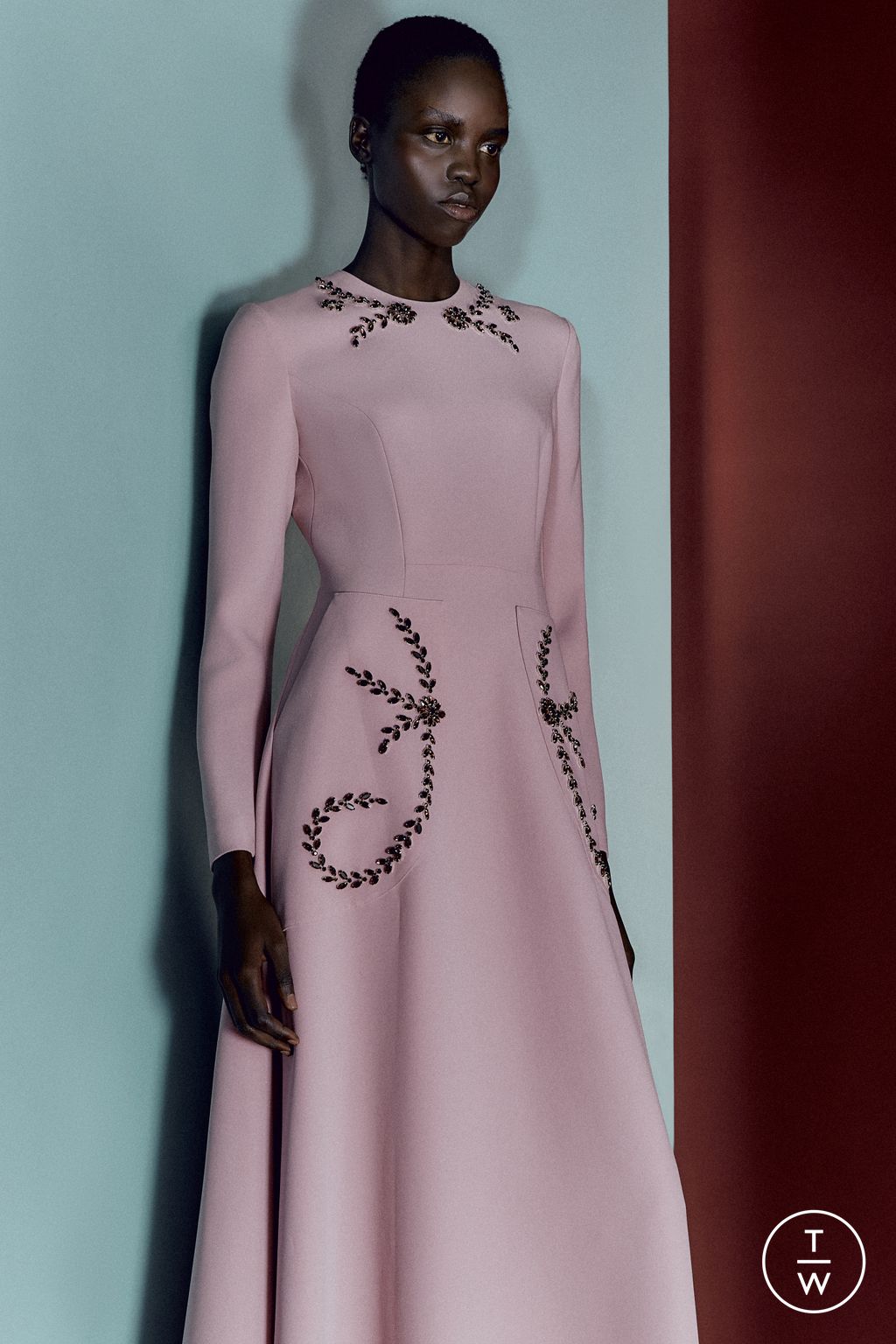 Fashion Week London Pre-Fall 2026 look 18 de la collection Huishan Zhang womenswear