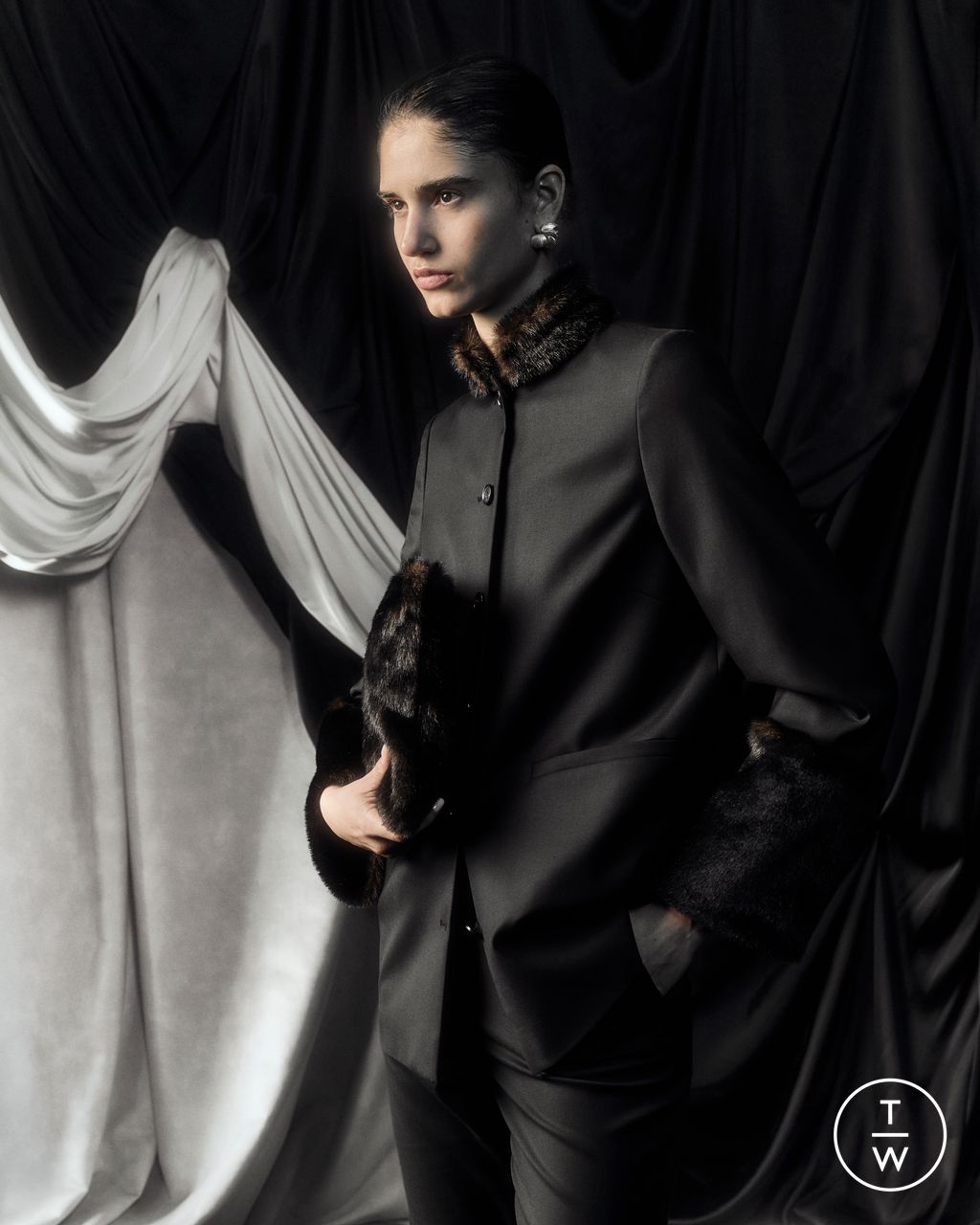 Fashion Week Paris Fall/Winter 2026 look 23 from the Loulou de Saison collection womenswear