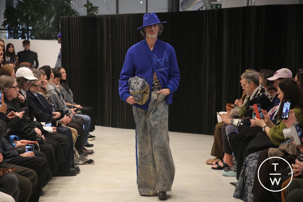 Fashion Week Milan Fall/Winter 2026 look 2 from the Victor Hart collection menswear