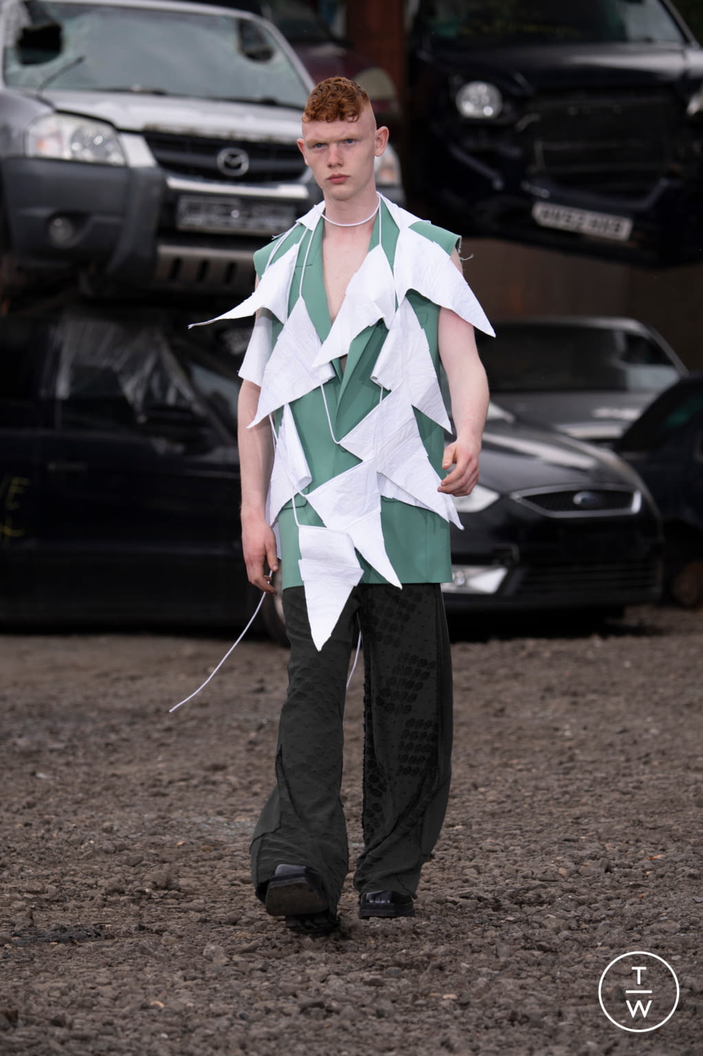 Fashion Week London Spring/Summer 2022 look 20 from the Jordanluca collection 男装