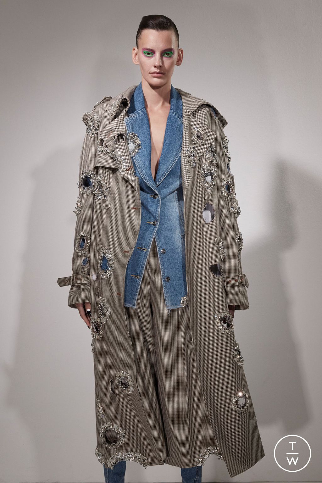 Fashion Week New York Pre-Fall 2023 look 20 from the Area collection 女装