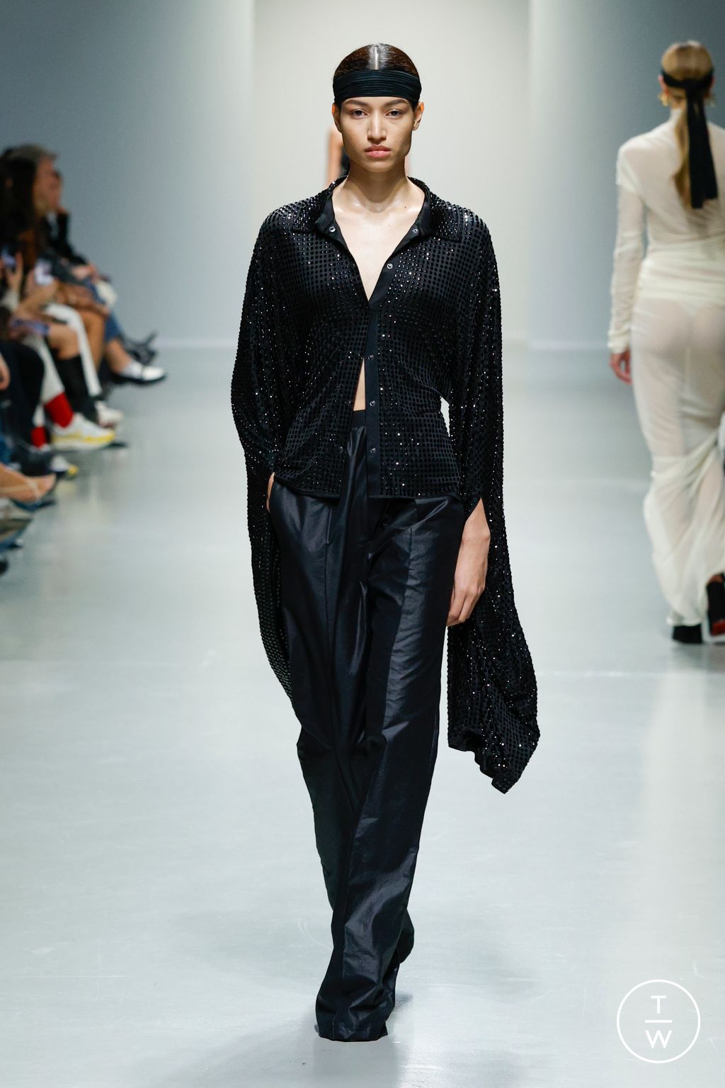 Fashion Week Paris Spring/Summer 2025 look 20 from the Atlein collection womenswear